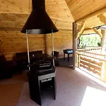 Sosnowe Holiday home *